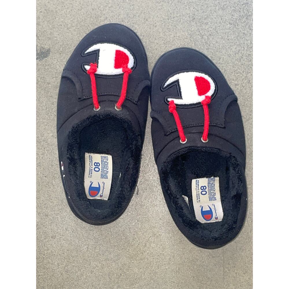 Champion University Faux Fur Slippers Black Red Logo Women’s Size 8